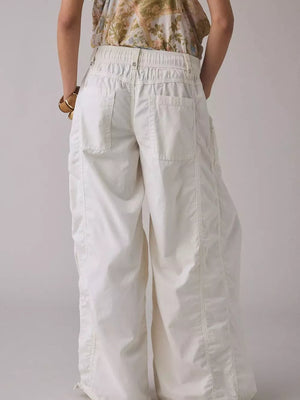 cargo pants in Army Green with high-waisted and full-length
