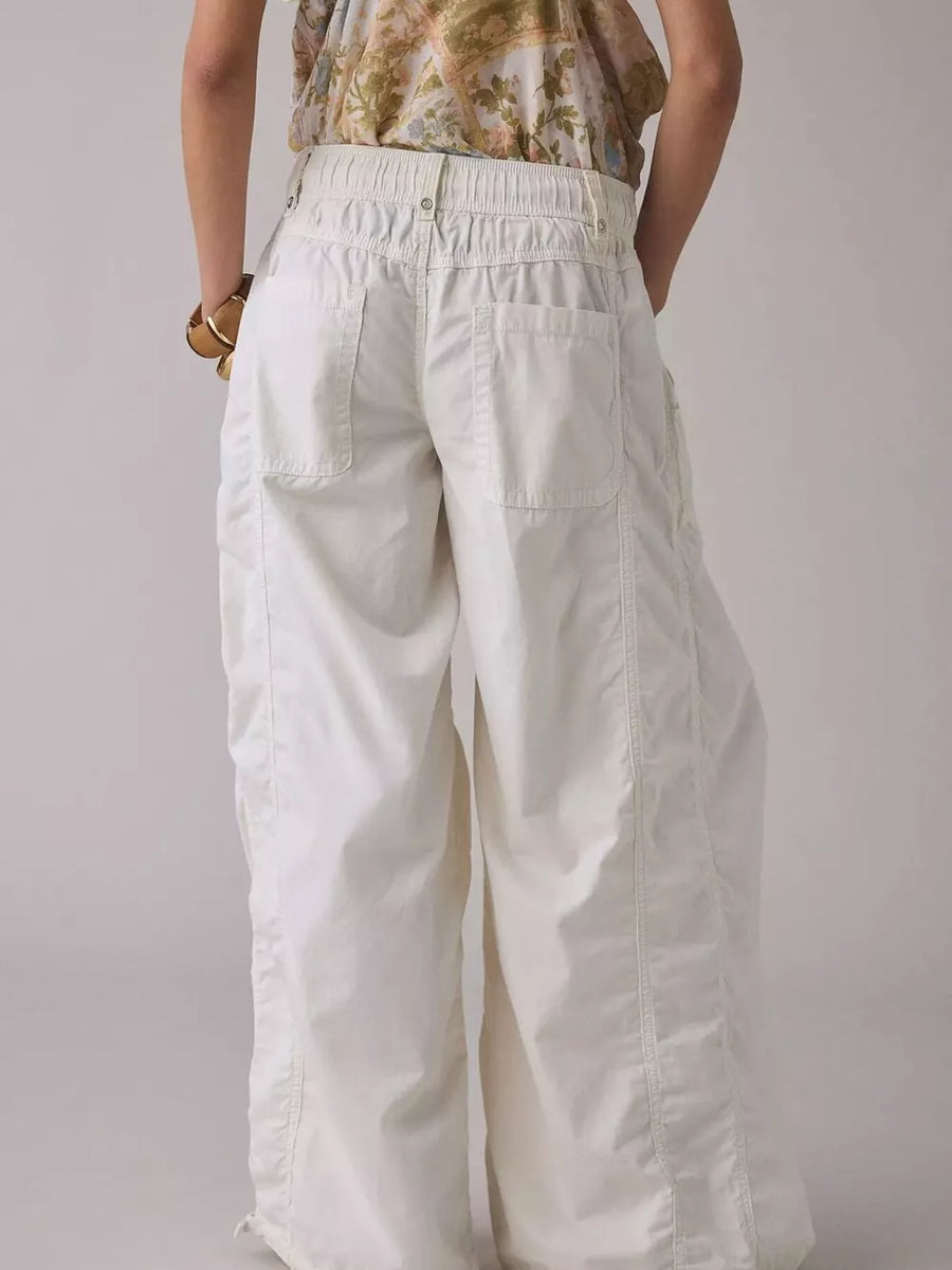 cargo pants in Army Green with high-waisted and full-length