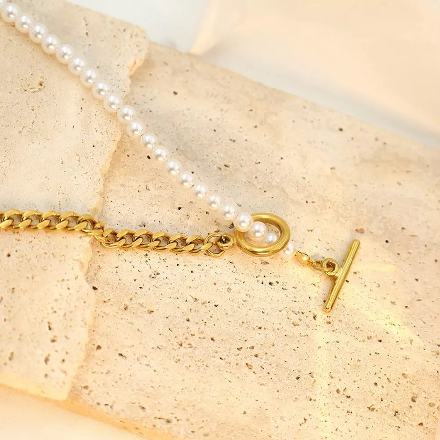 18k Gold-plated Pearl Toggle Necklace in Gold with toggle closure