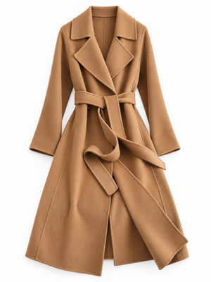 classic wool coat in Off White with notch lapel
