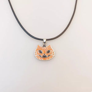 necklace in black with pendant and 15.7 inch chain