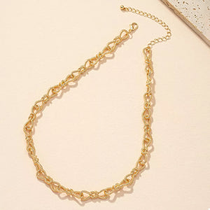 Gold necklace with short and lobster clasp