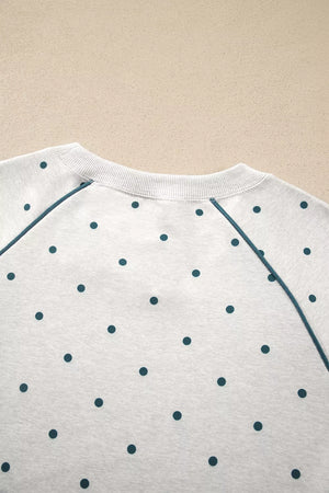 classic pullover sweater in Light Gray with crew neck