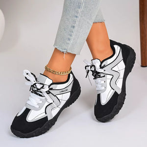 Round Toe Lace Up Sneakers in Black