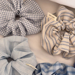 scrunchie in white with gingham, plaid, striped and 5-piece set