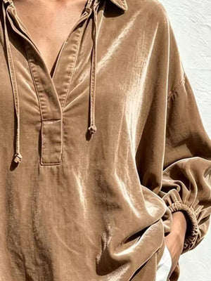 bohemian blouse in Tan with collared
