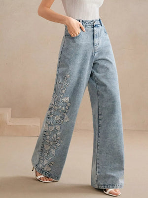 wide-leg jeans in light blue featuring embroidered and wide-leg fit