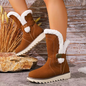 boots in Brown with round toe and mid-calf