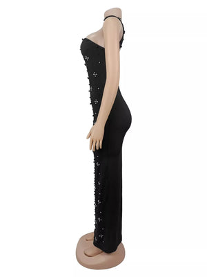 black maxi dress with stretch and sleeveless