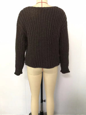 Black cardigan with cropped and button-front
