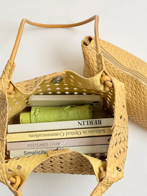 Red shoulder bag with open-top and woven
