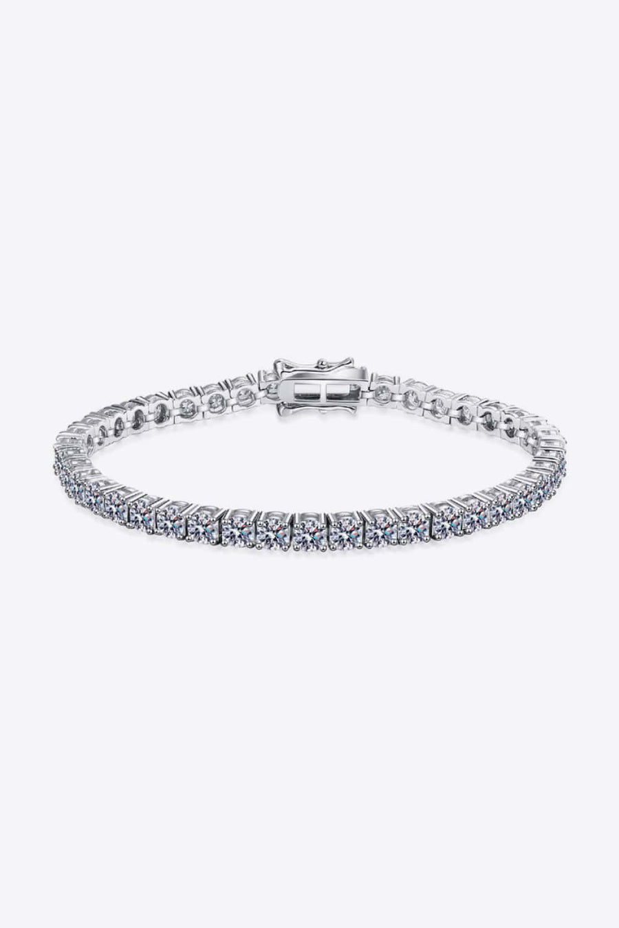 Silver diamond tennis bracelet with a clasp closure