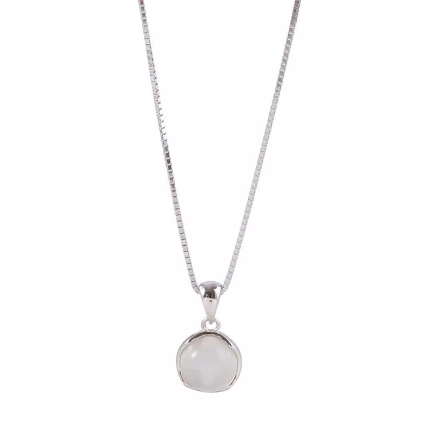 minimalist necklace in Silver with not applicable