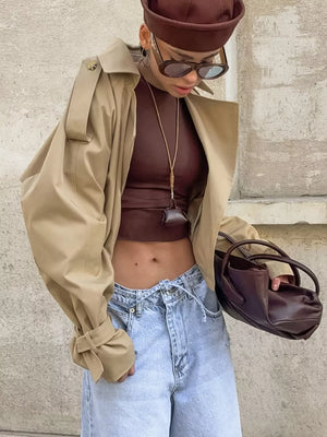 trench coat in khaki with buttoned and cropped