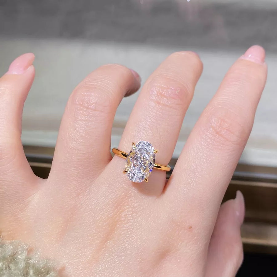 18K Gold-Plated,925 sterling silver,Zircon Care instructions: Avoid wearing duri ring in clear with fitted silhouette