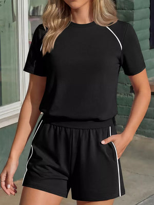 t-shirt and shorts set in black featuring contrast stitching and regular fit