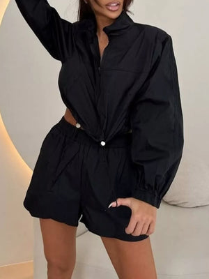 track jacket in Red with pocketed and cropped