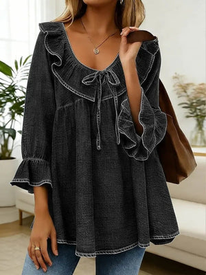 Black blouse with tunic-length and pullover