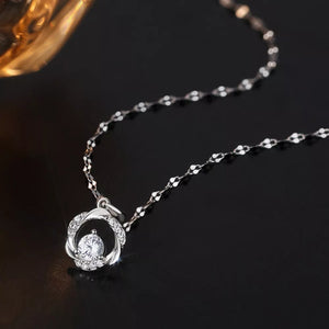 necklace in clear with pendant and choker length