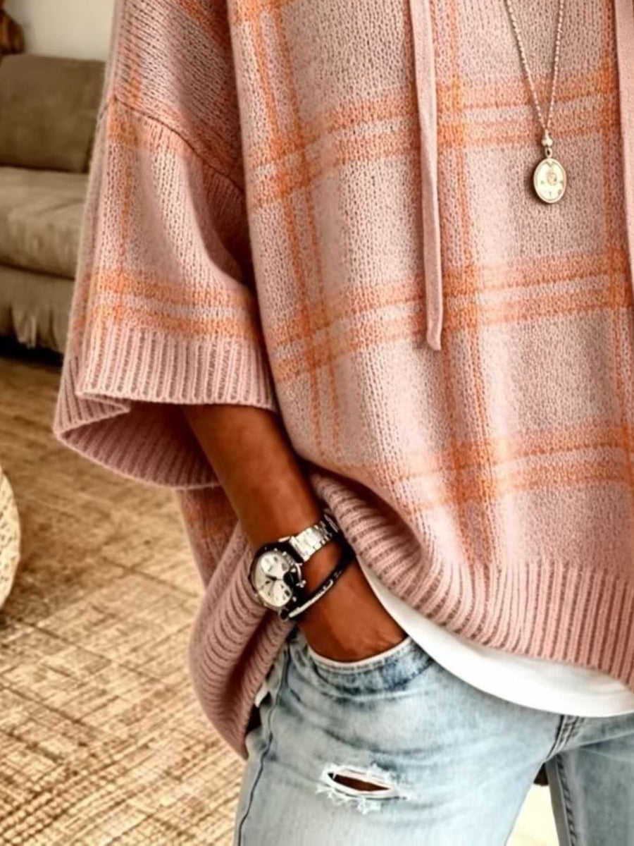 Cream pullover sweater with hip-length and pullover