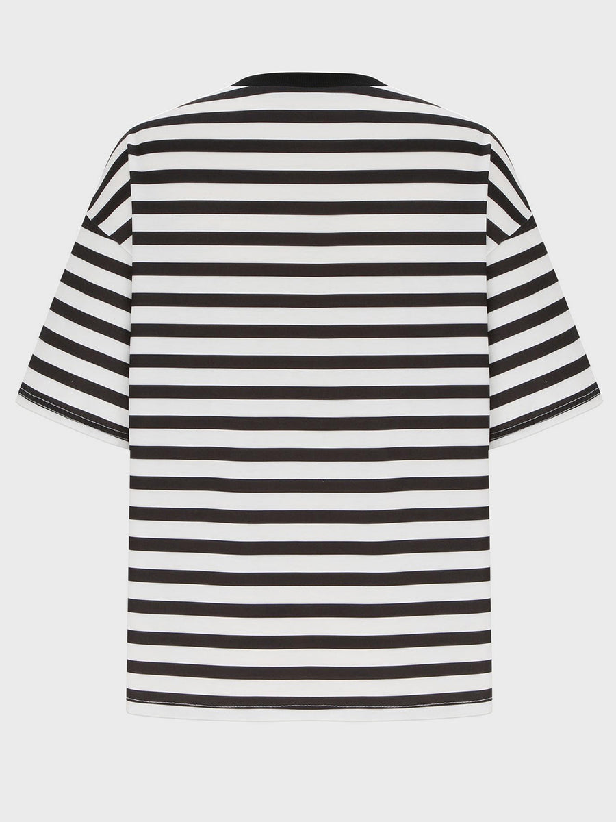 Oversized black and white striped tee with dropped sleeves and crew neck.