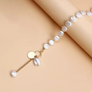 necklace in Gold