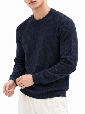 Cream crewneck sweater with textured and long sleeve