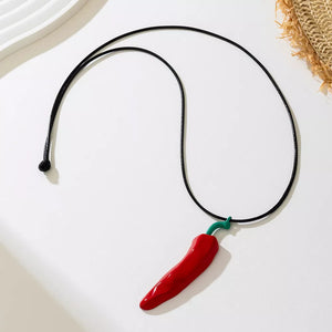 necklace in black with pendant and long