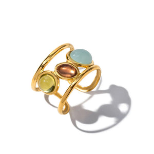 ring featuring geometric in Gold with 18K Gold texture
