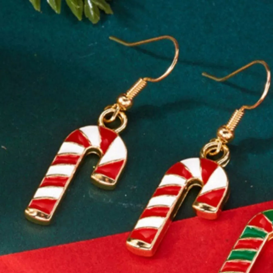 Gold earrings with short and hook-and-eye