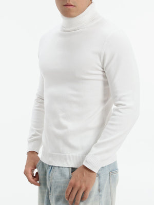 Army Green slim turtleneck sweater with turtleneck