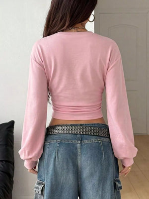 black fitted crop top with crew neck