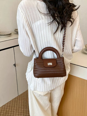 crossbody bag in Brown with woven and woven texture