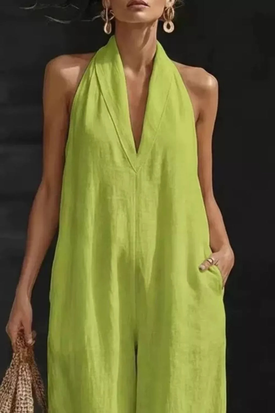 Chic halter-neck pocketed jumpsuit in White