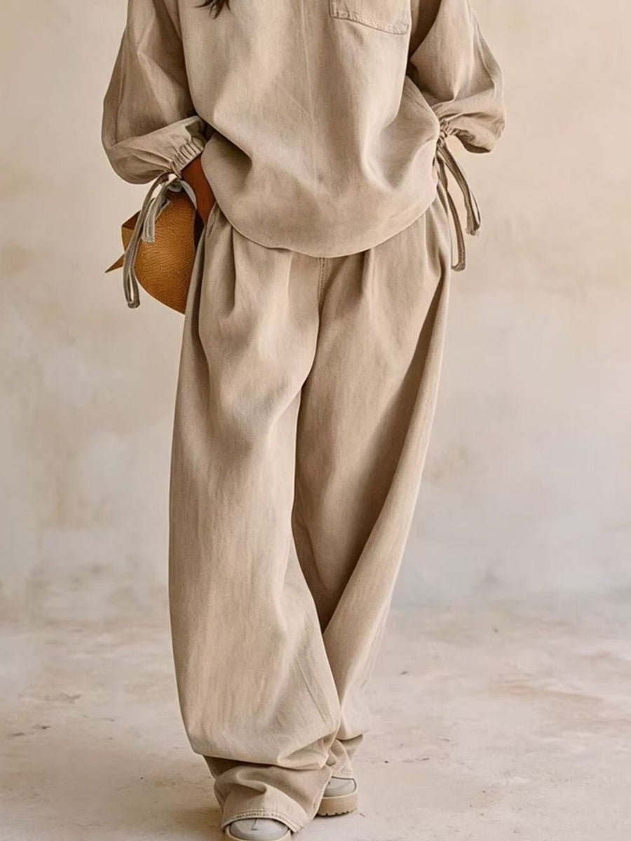 Brown relaxed lounge set with v-neck