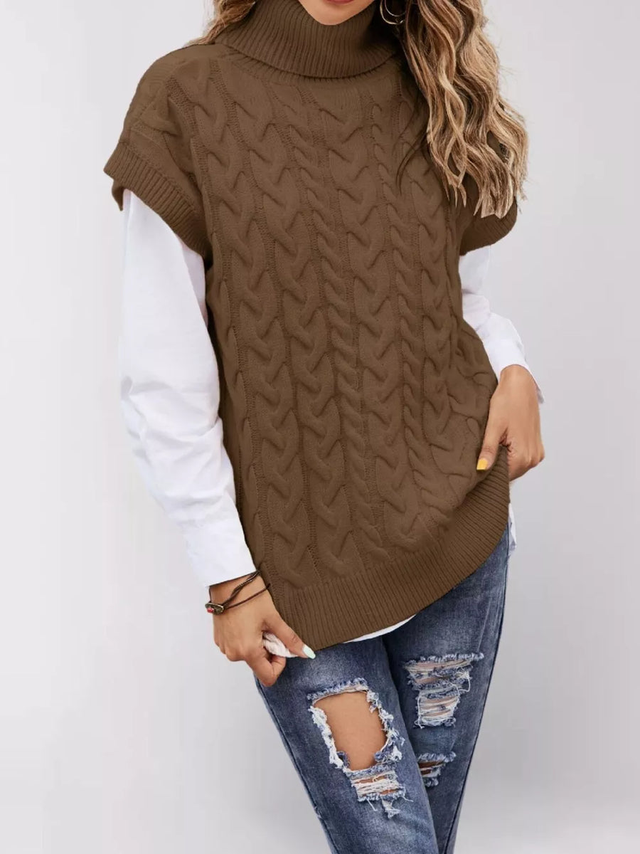 sweater vest in Grey with cable-knit and hip-length