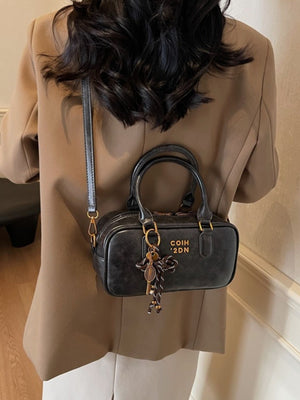 crossbody bag in Brown with adjustable strap and small
