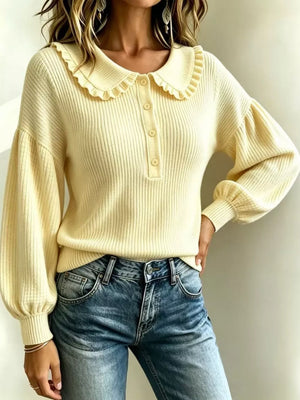classic pullover sweater in Red with peter pan collar