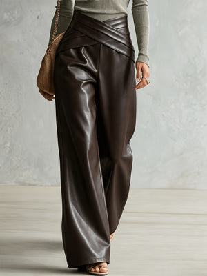 wide-leg pants in Army Green with seam detail and full-length