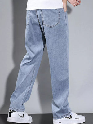Men's Loose Fit Washed Jeans in Light