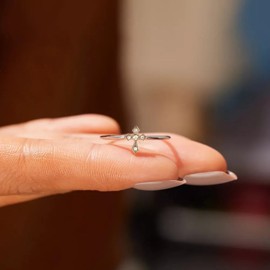 18K Rose Gold-Plated,925 sterling silver,Zircon Care instructions: Avoid wearing ring in clear with jewelry silhouette