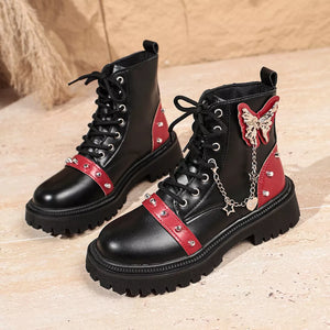 Round Toe Lace Up Boots in black with round toe