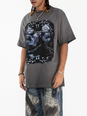 t-shirt in taupe with graphic print and graphic print