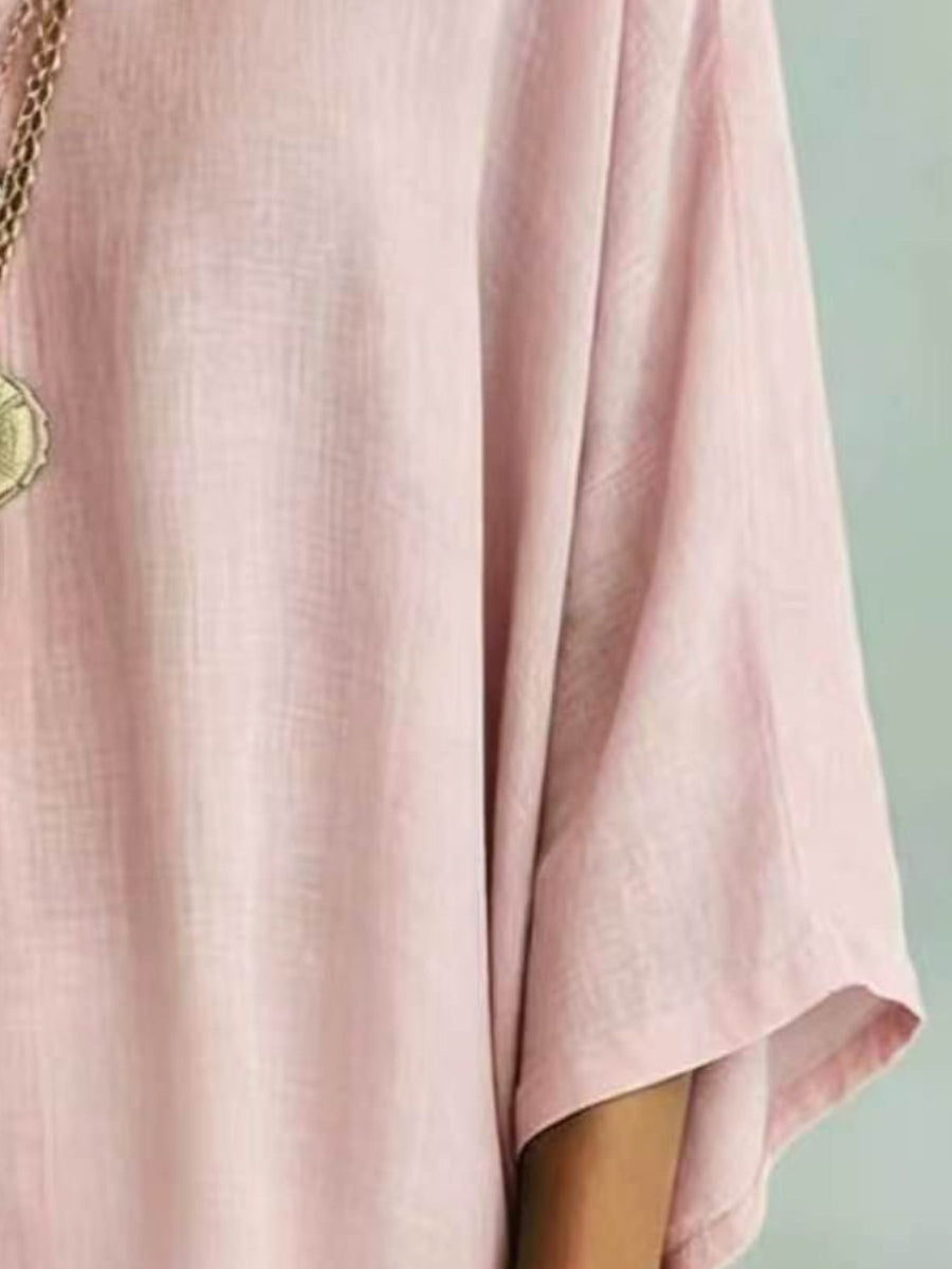 t-shirt in Pink with plus-size and hip-length