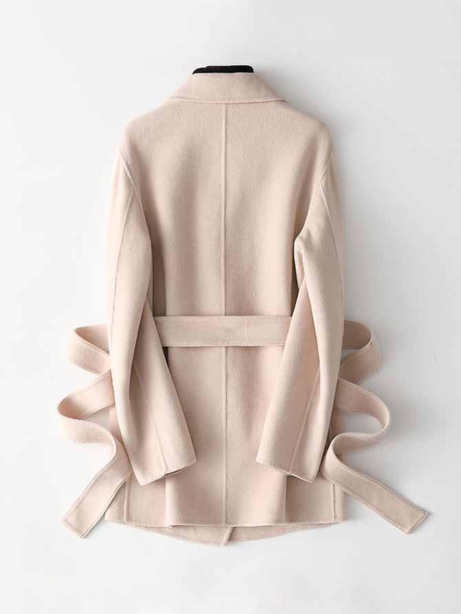 wool coat in Beige White with pocketed and hip-length