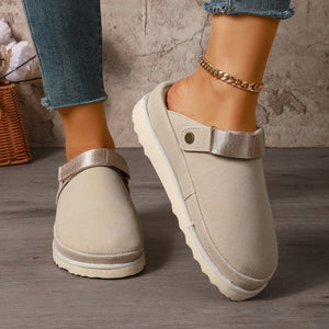 Beige mules