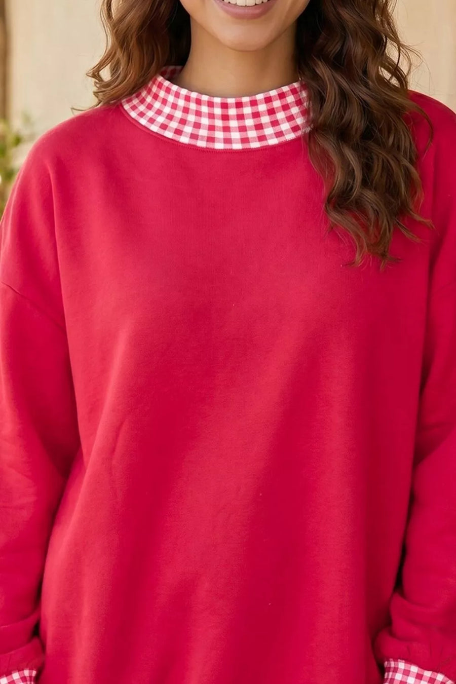 Colorblock Polka Dot Contrast Trim Oversized Sweatshirt in Scarlet