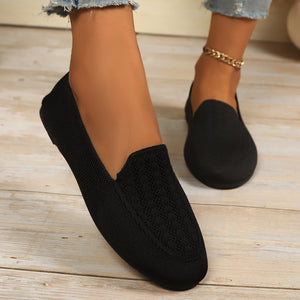 beige flats featuring breathable and geometric