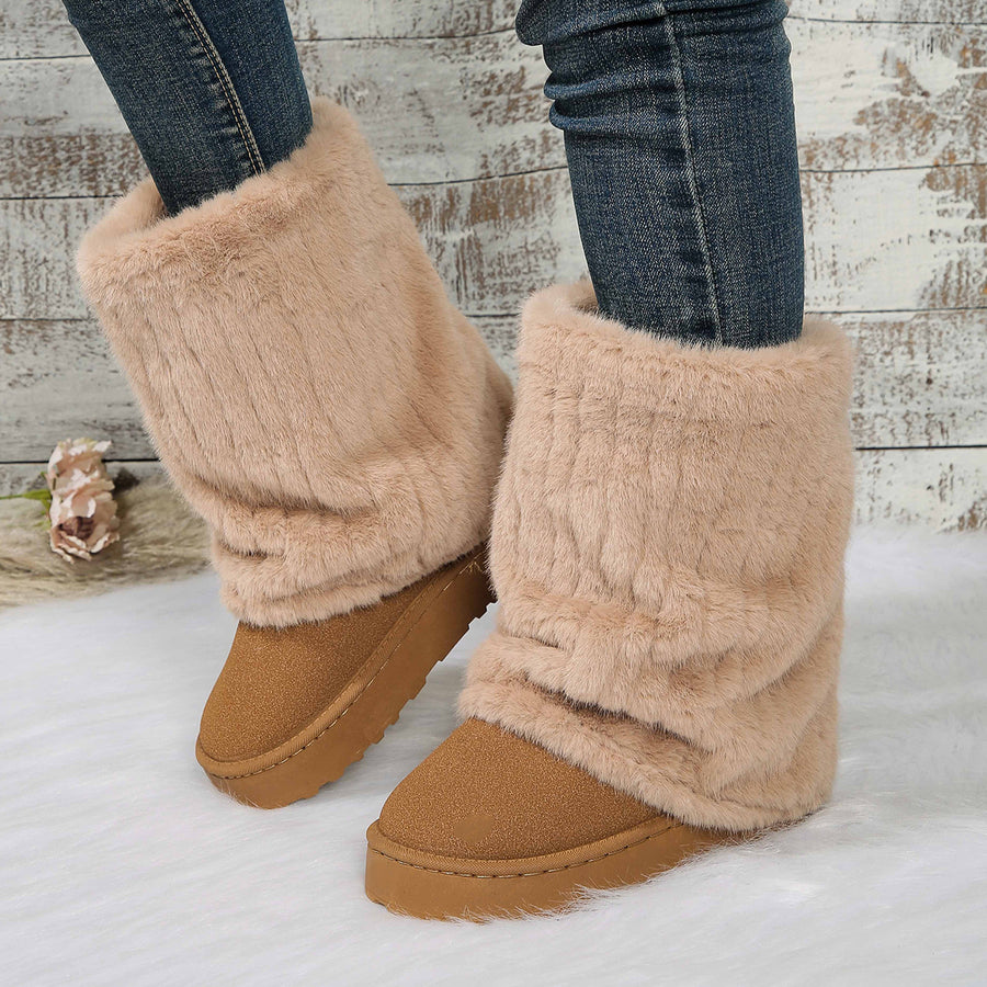 Suede Chunky-Sole Round Toe Platform Boots in Black with round toe