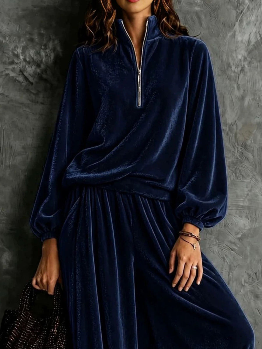 athleisure two-piece set in Dark Green with mock neck